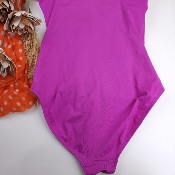 Calvin Klein Purple Pink Rouged Front One Piece Swimsuit Sz 8 - Picture 5 of 10